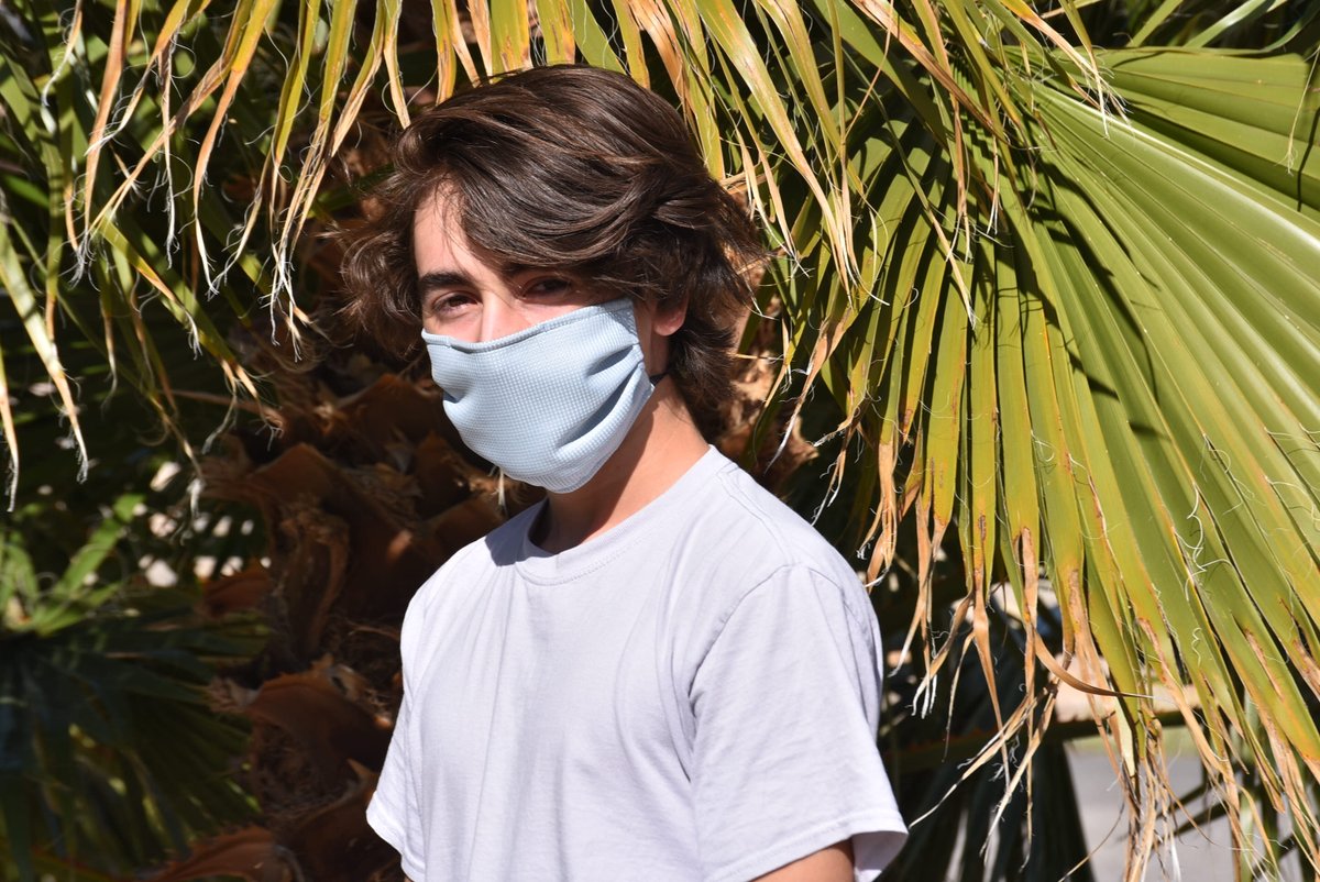 TraciPresley's tweet photo. We have FACE MASKS! Carbon-activated, anti-microbial, reusable, washable! $5 for now but will go up to $10/mask tomorrow. Send an email to topographicmasks@aol.com to reserve your $5 price and for more information! We can do bulk quantities! Facebook: Traci Celeste Presley https://t.co/ZcwXZ9uow7