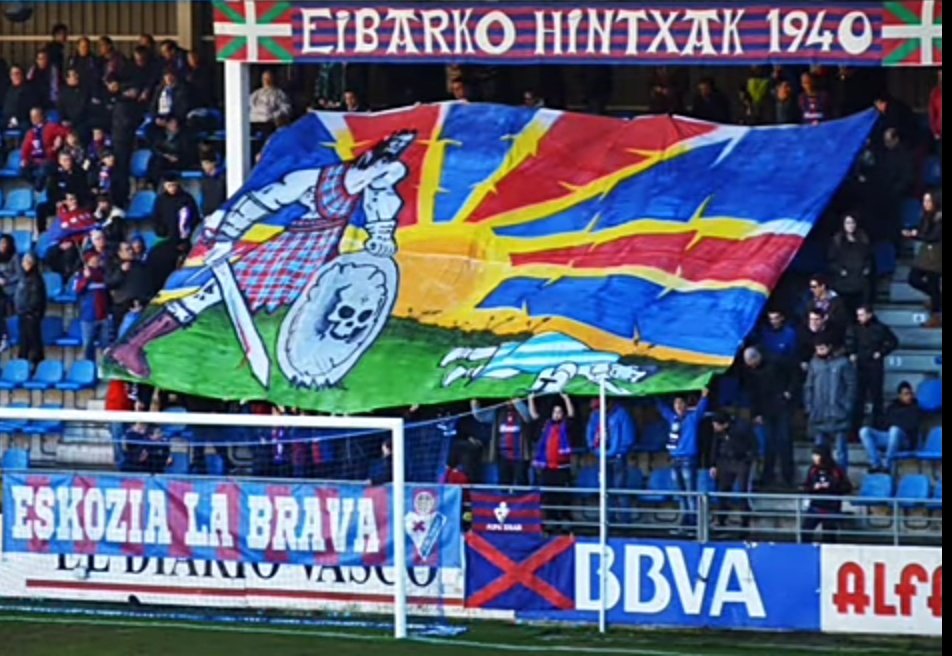 EskoziaLaBrava's tweet photo. Desde Eskozia La Brava envíamos mucha fuerza y ánimo a toda esa gente que está trabajando en estos días tan duros.

Solo venceremos este complicado y largo partido quedándonos en casa. Ya habrá tiempo para volver a templo Ipurua. https://t.co/wtNLhjpJoA