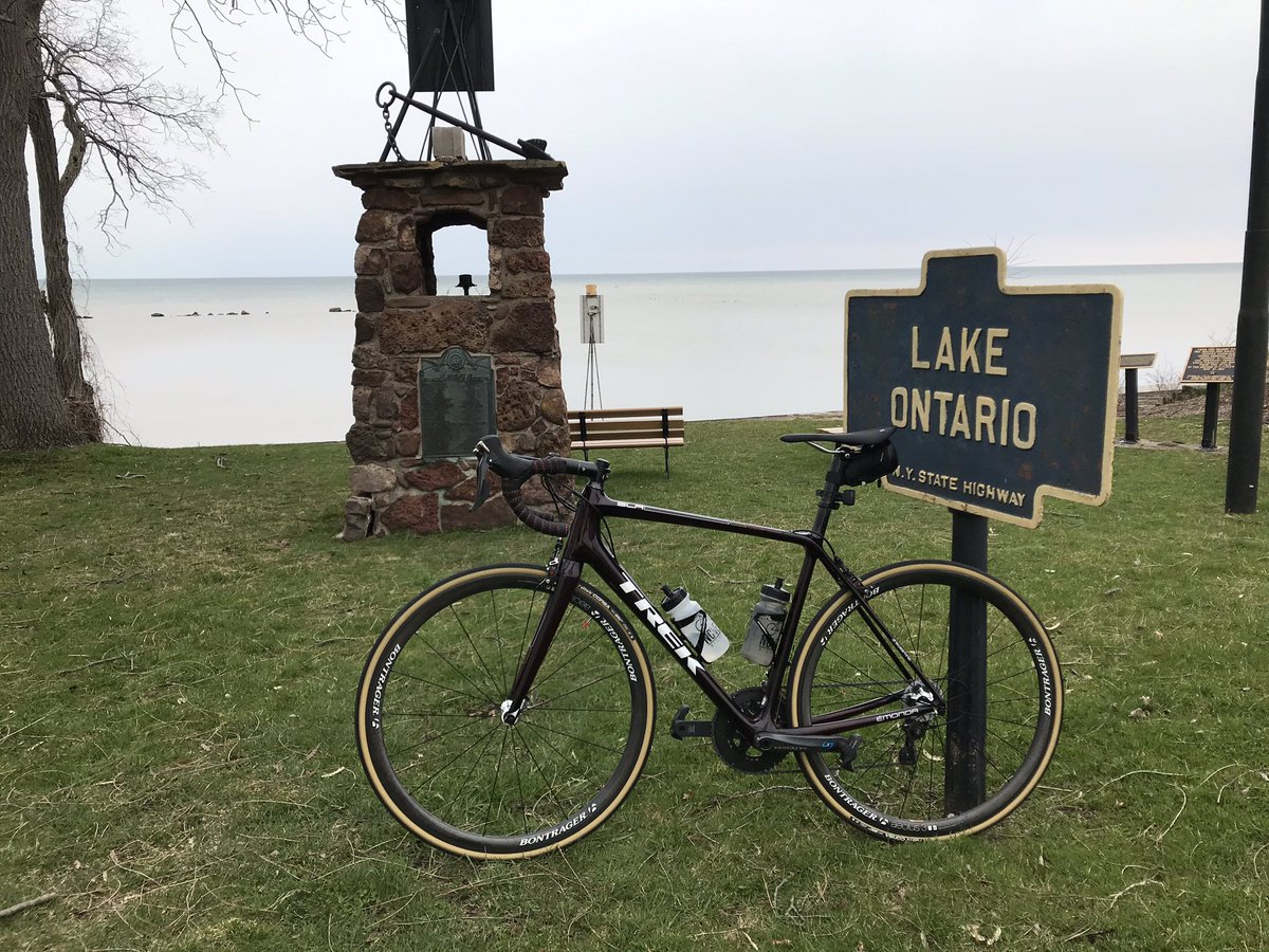sweeting_tyler's tweet photo. A nice long road ride always clears the mind. Happy Easter ride out to the lake. #happyeaster #fortunate #StopTheSpread #letsgetbacktoschool https://t.co/uJ8kELyIjk