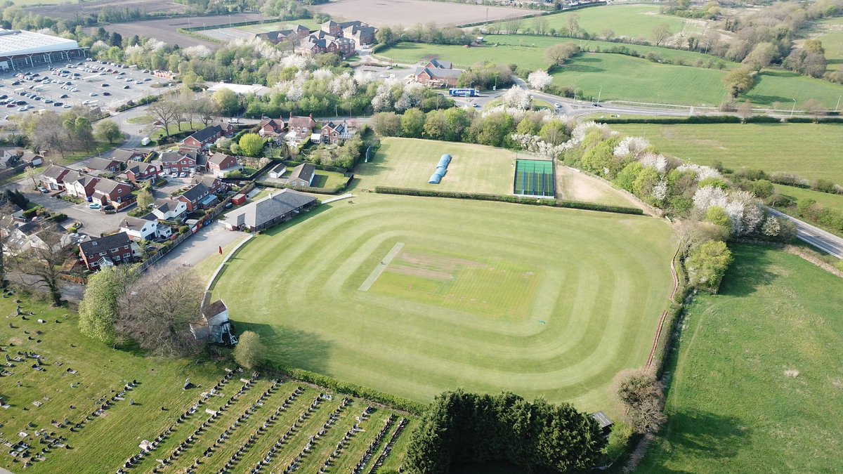 DesmondEvans7's tweet photo. Amazing work from the ground staff @NantwichCC @ThePeterMorse https://t.co/7pS7f8x5IT