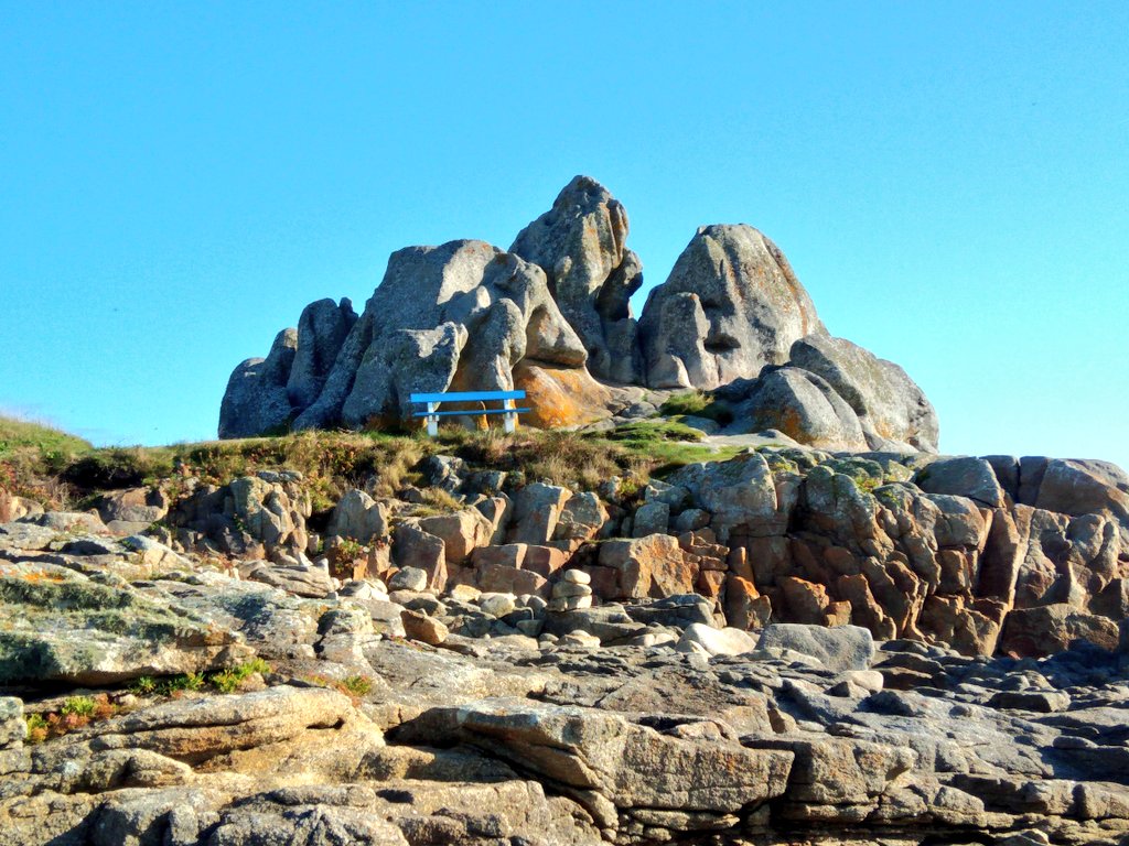 souffleurdebzh's tweet photo. Breizh postale from #Lesconil,
Quel coin de Bretagne souhaitez vous découvrir en premier ?
Portez vous bien !
#MagnifiqueBretagne #Finistère https://t.co/kblCJFXREe