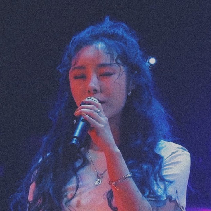 cr: editwipic4me