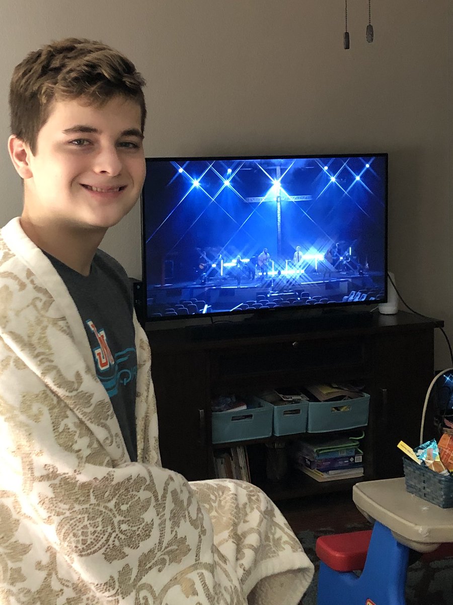 sberub_berube's tweet photo. #cbchousechurch. #CBCEaster2020 https://t.co/mWF61OswGM
