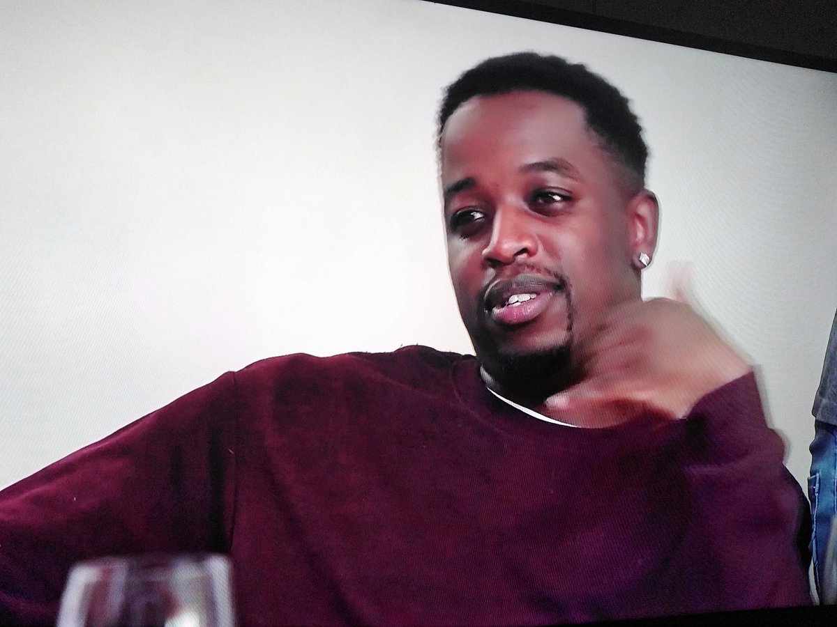 MrThizozo's tweet photo. This one thinks he is in AMERICA 🇺🇸 🇺🇸🤣🤣🤣🤣🤣 #DateMyFamily https://t.co/boGgQ8XtvT