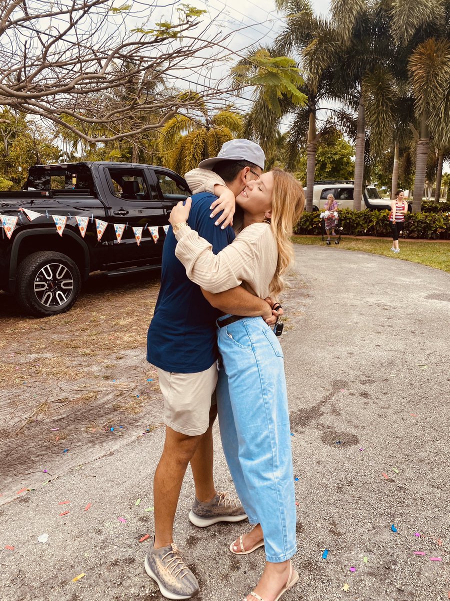 tattzzzz's tweet photo. Blessed 🤍🙏🏼 https://t.co/Hh4XnwlLcM