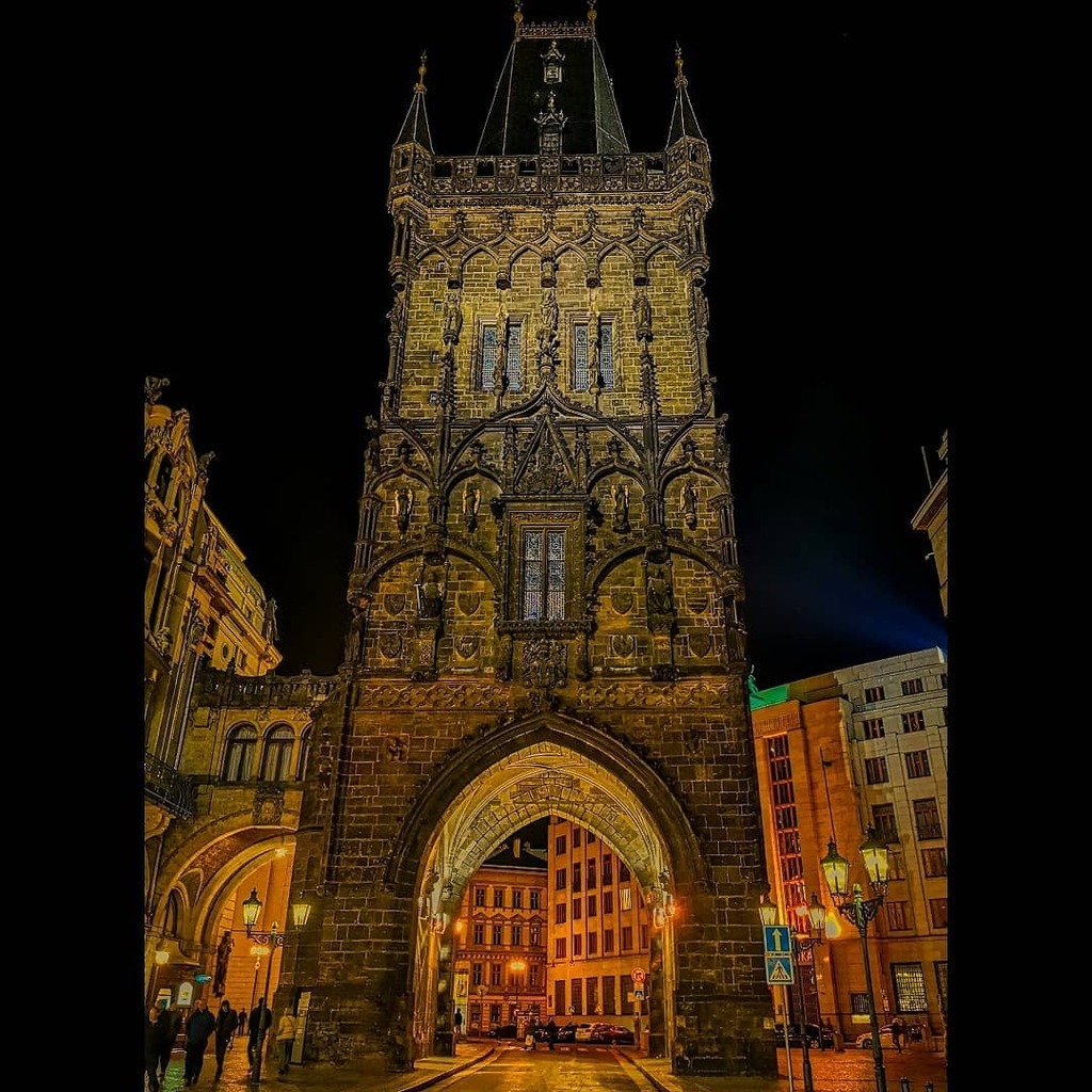 l_carrieri's tweet photo. #czechrepublic #czech #praga #praha #prague #praguestagram #instaprague #portadellepolveri #powdertower #art #history #medieval #medioevo #renaissance #photo #photooftheday #architecture #nightphotography #nightshot #canon #eos #instaczech #architecturep… https://t.co/43YWQTI9T2 https://t.co/047f26khSw