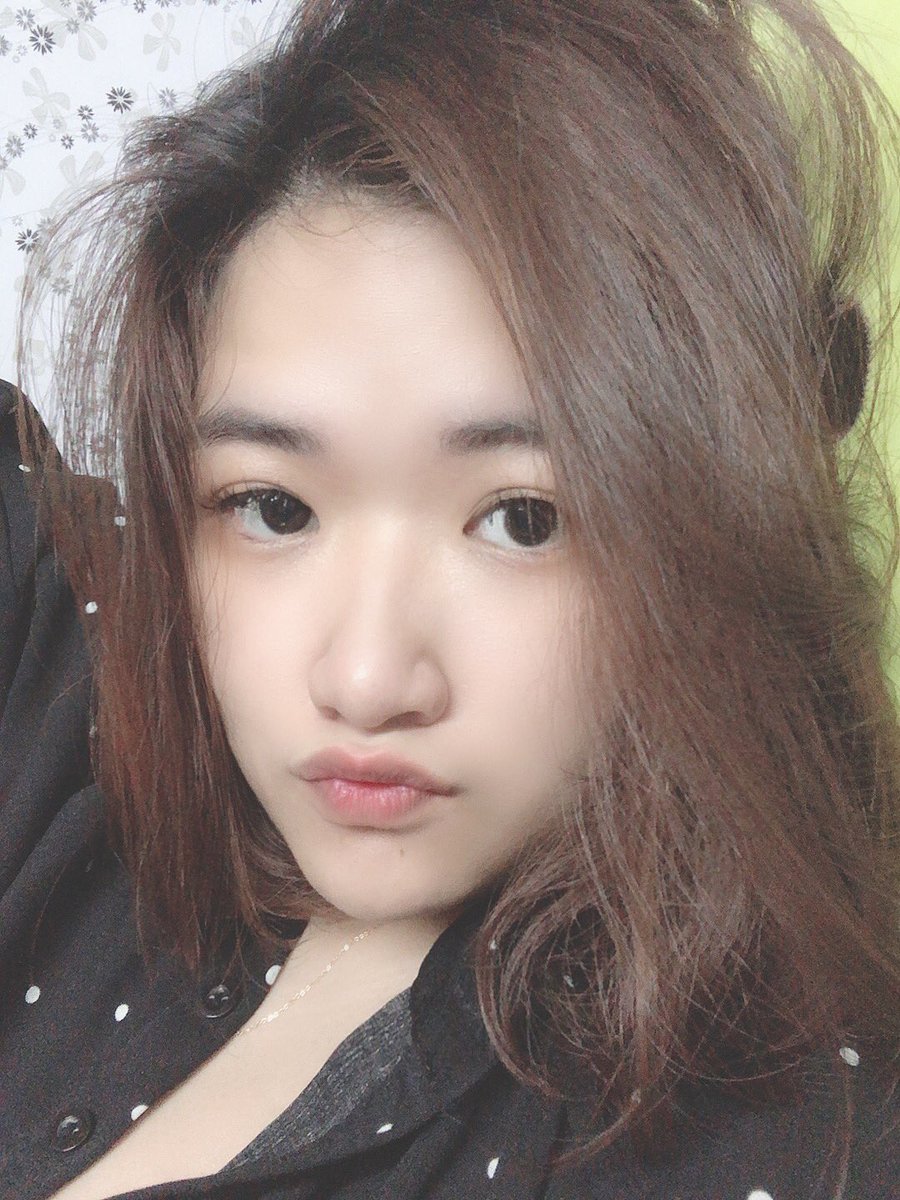 ngan892's tweet photo. tired 🙂 https://t.co/MibrTzhkxy