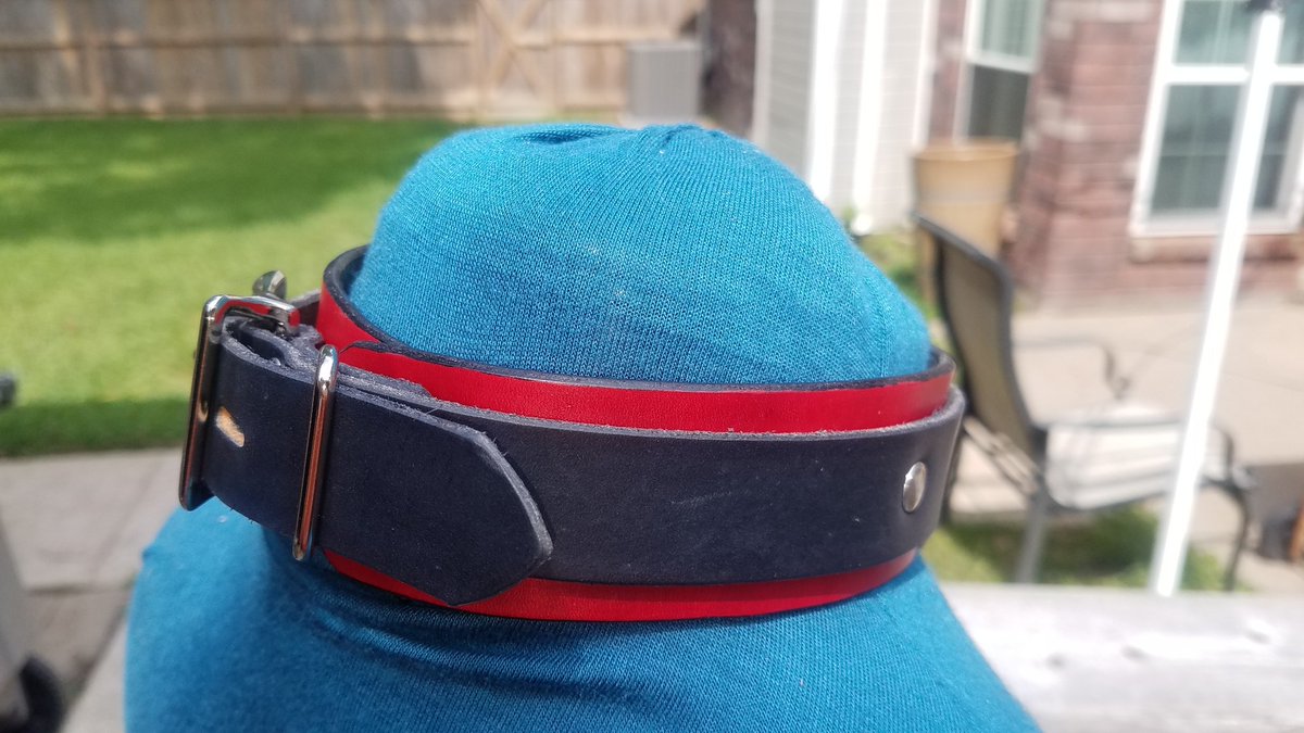 DominionLeather's tweet photo. Finished an Apollo Collar for a customer in Scarlet Red and Oil Black. https://t.co/HgJtbrrqzz