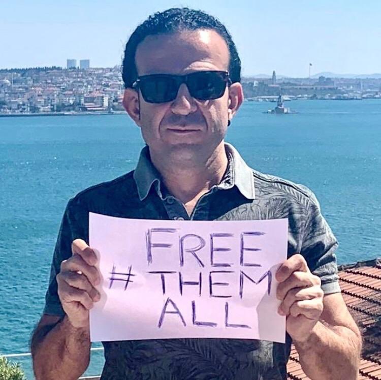 Bülent Mumay ist ein Bekannter Journalist aus der Türkei der sich weiterhin für die Presse- und Meinungsfreiheit und eine vielfältige pluralistische Presse einsetzt. 
Auch er fordert #SaveThemALL