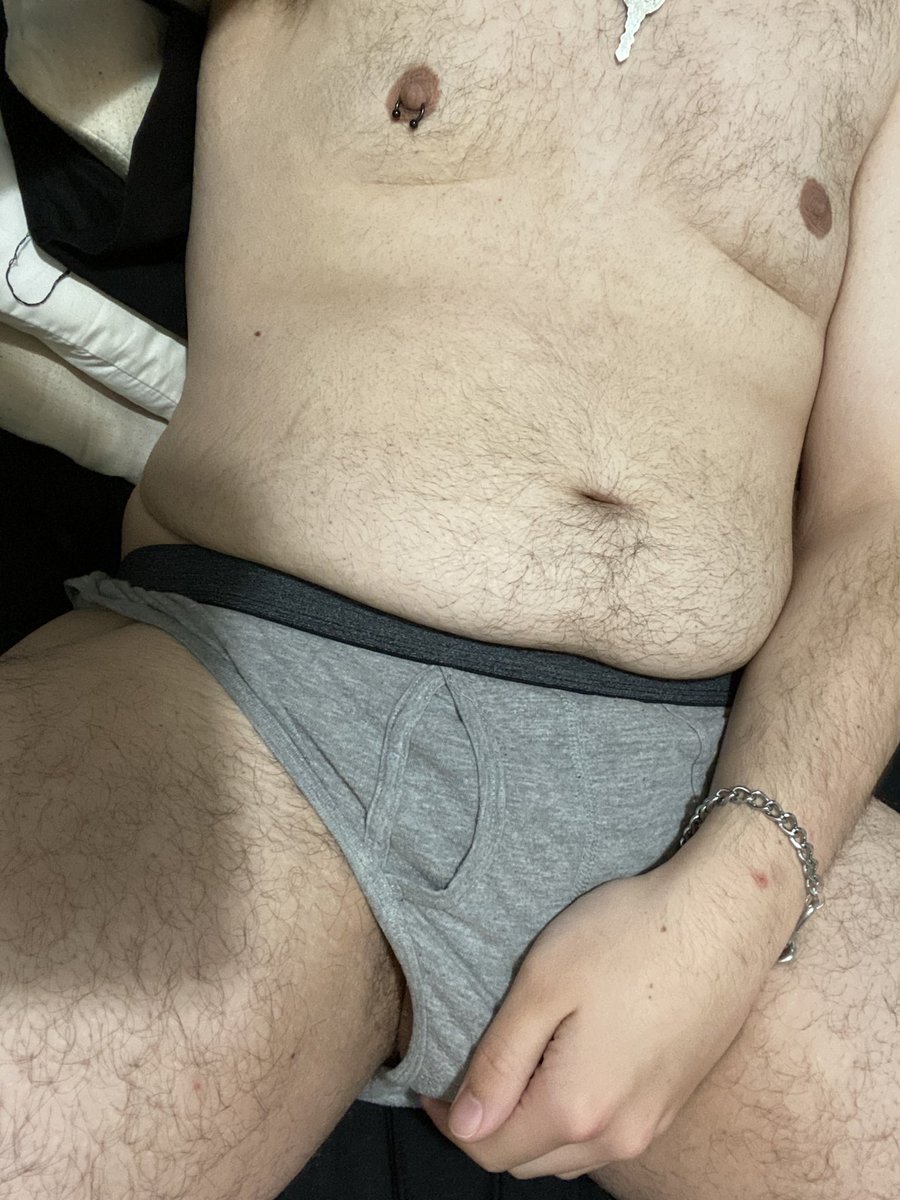 h0rror_show's tweet photo. jesus died for me, what an idiot
i would not die for him
happy easter fuckers
first vid is up on onlyfans 👅 https://t.co/o8Xp86W95z