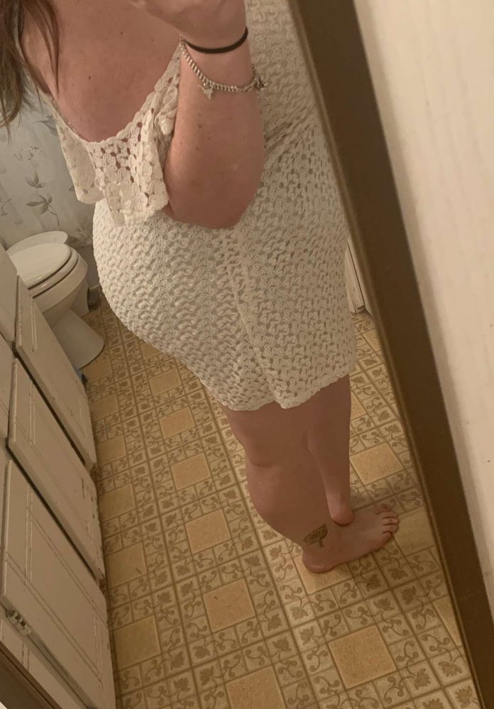 SuperBusty69's tweet photo. Happy Easter loves💋 https://t.co/7IbhieZ5Bd