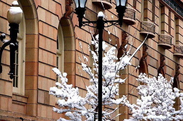 The Commercial Club Building - also located in the Exchange Place. This building was built in 1908 and another great example of that era's architecture.