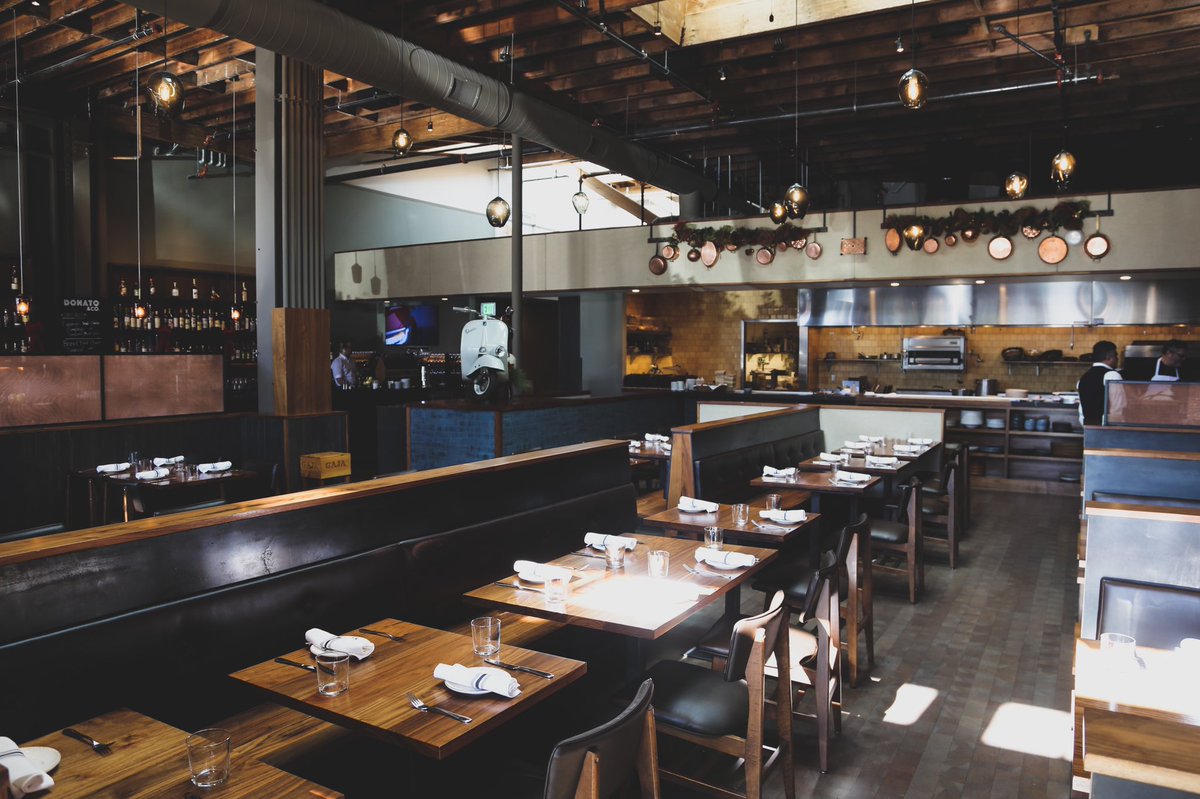 VisitBerkeley's tweet photo. If you’re looking for a holiday meal on the fly, look to @LaNote2377 in @dwntwnberkeley OR @donatoandco in @ShopTheElmwood for a special occasion brunch or dinner with curbside pickup!
https://t.co/1A88M4RBtT
.
📷 https://t.co/0JaWhSs2RD #berkeley #visitberkeley #berkeleylove https://t.co/XredIQHatv