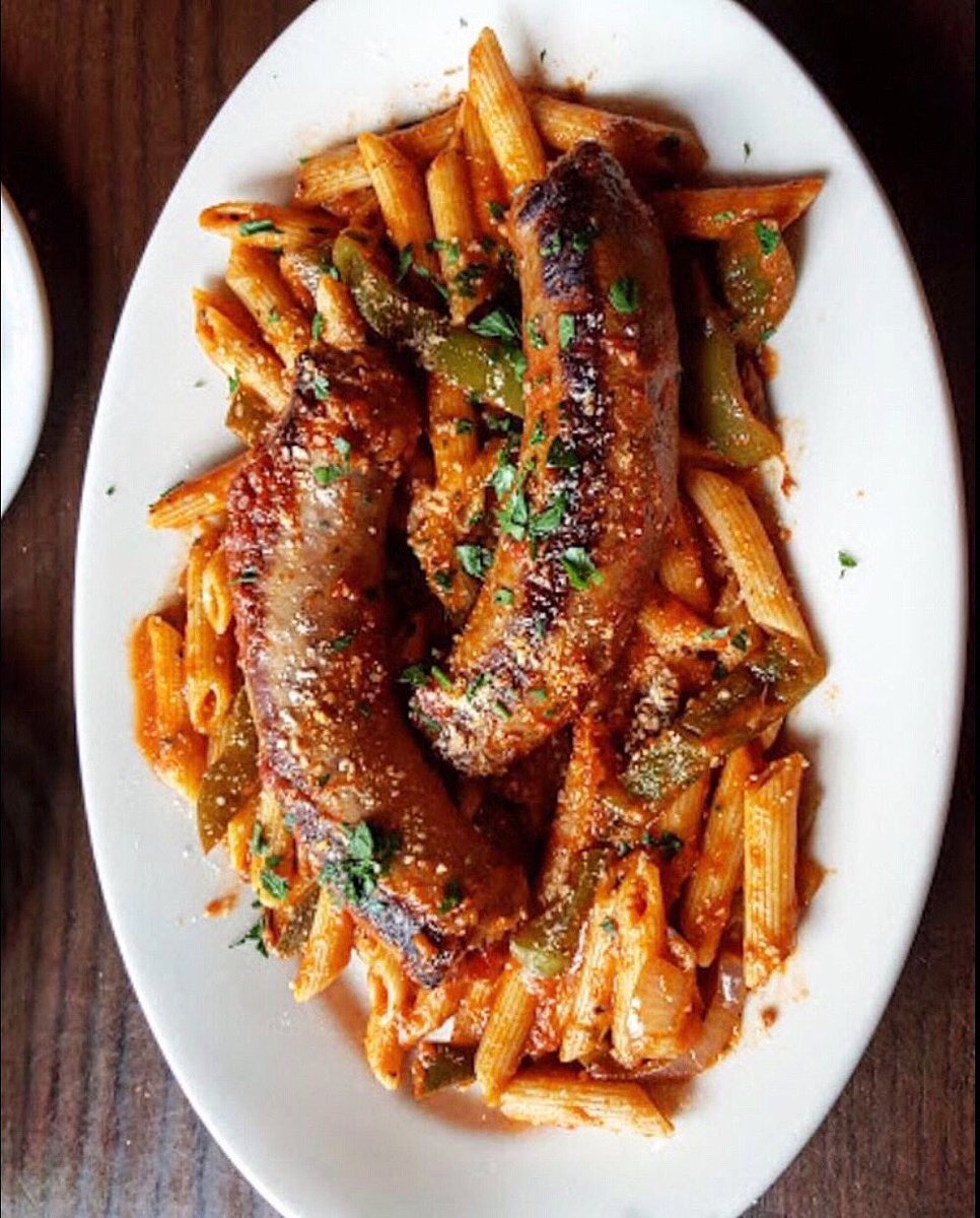 vinnies_avl's tweet image. Don’t feel like cooking Easter dinner?Call 828-253-1077 until 8 pm and Vinnie’s will take care of it for you! All you have to do is pick it up! @theavltoday @AIRAsheville @AVLScene @mackensy @Xpressville @Ashevegas #HappyEaster2020 #saverestaurants #greatamericantakeout