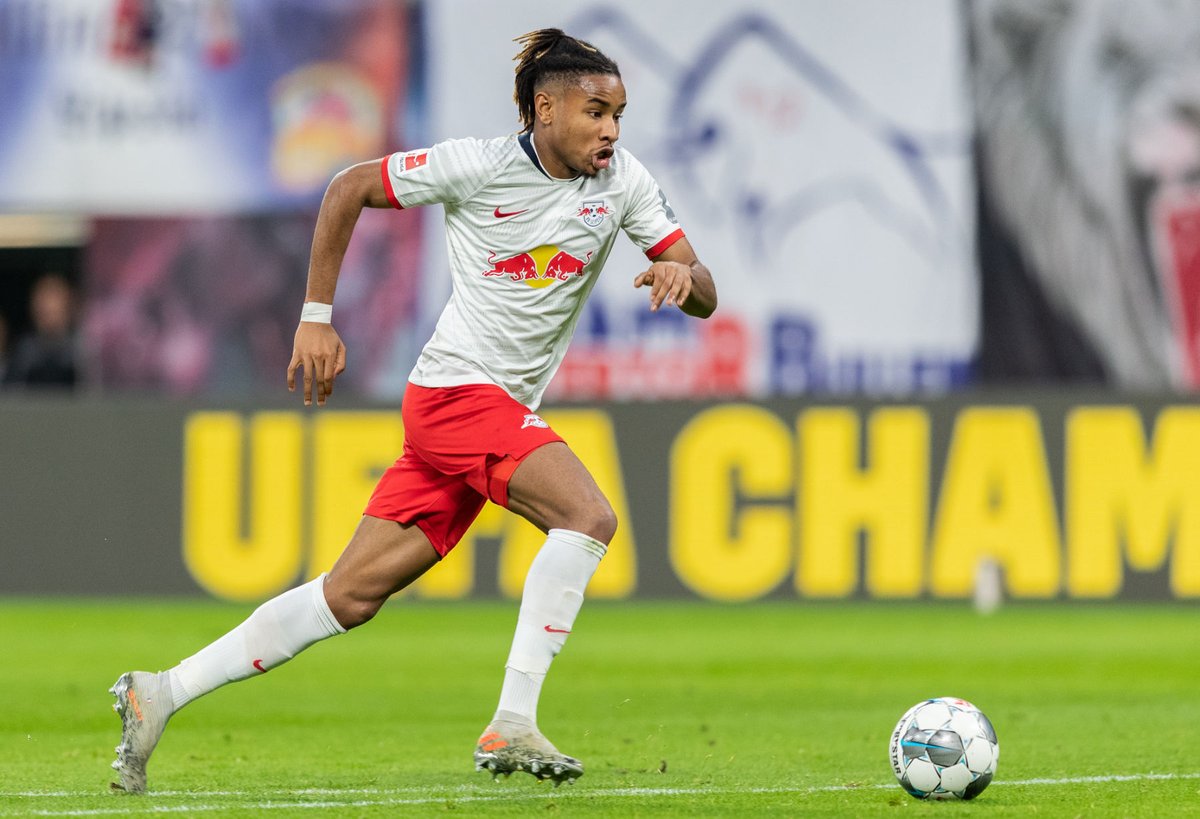  Christopher Nkunku – RB Leipzig (22)I feel like people still haven’t realized how ridiculously good Nkunku is. His first season in Germany, played only two-third of the games, and gave 14 assists in 23 matches?  @Transfermarkt, pump those numbers up, please!MV: €28.00m