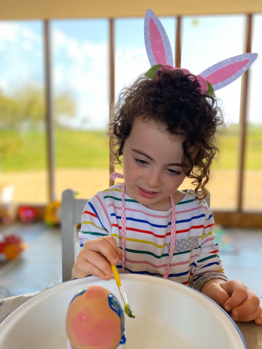 CharliElphinst1's tweet photo. @Reginald_Elton Happy Easter 🐣 all. https://t.co/8hKxAFso5b
