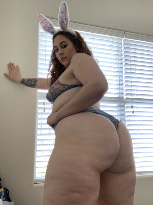 Happy Easter #EasterSunday #Easter #SeductiveSunday #Pawg https://t.co/1DGdy28jcU<a href="/tag/eastersunday"class="tags">#EasterSunday</a><a href="/tag/easter"class="tags">#Easter</a><a href="/tag/seductivesunday"class="tags">#SeductiveSunday</a><a href="/tag/pawg"class="tags"><span>#pawg</span></a>