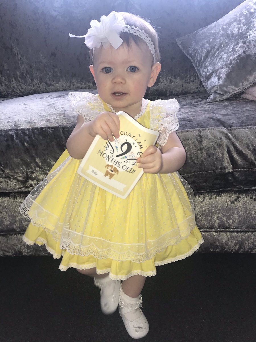 caaitsxo's tweet photo. Put them everywhere else so might aswell post them here aswell🤷‍♀️ my little angel is 9 months old today and is also her very first easter🐣🌸 https://t.co/i73saluxJG
