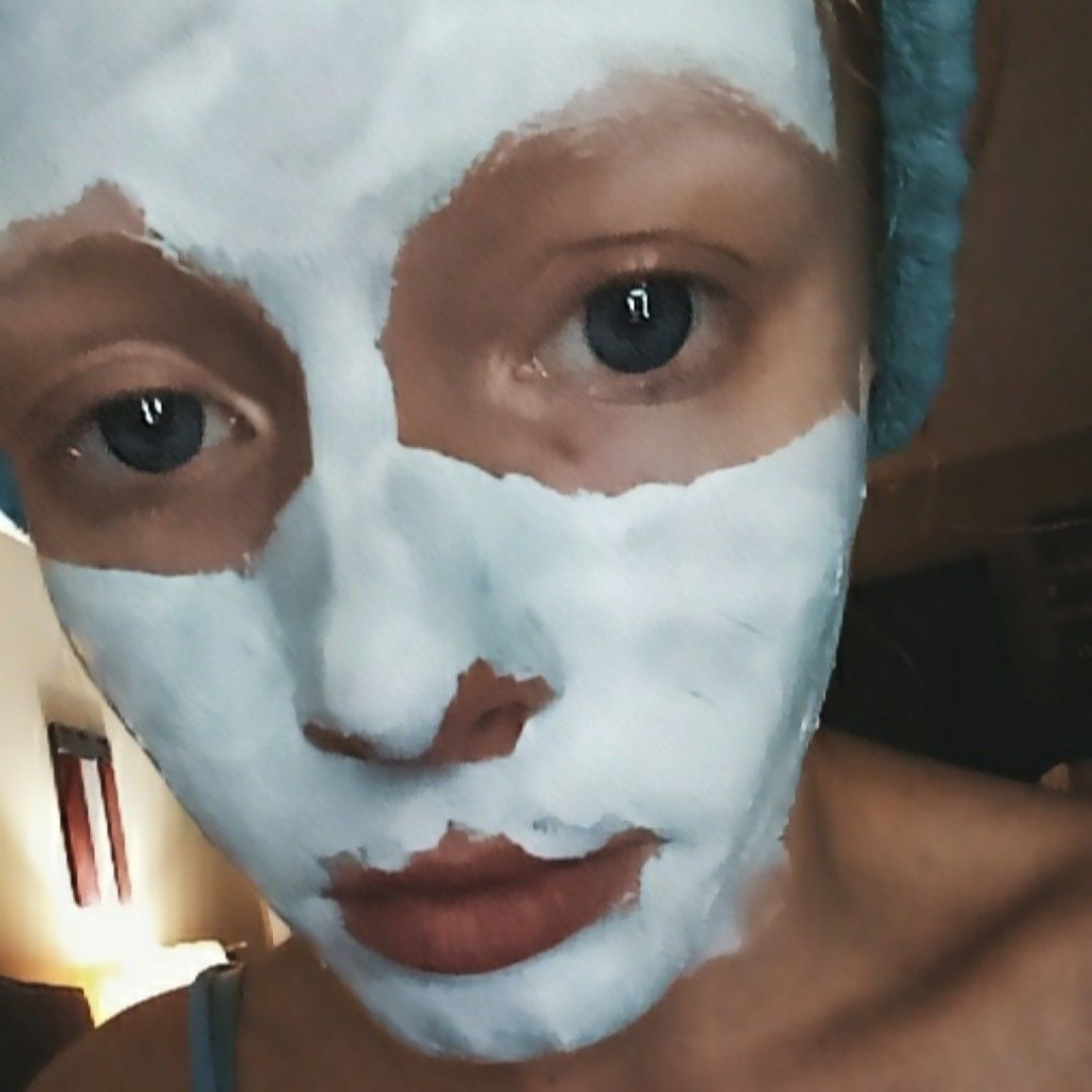 KayleeNikkole1's tweet photo. #lancome #masking #skincare #oilyskin #mudmask  #MaskMoment https://t.co/oFr4scSFUo https://t.co/RGPi16znqd