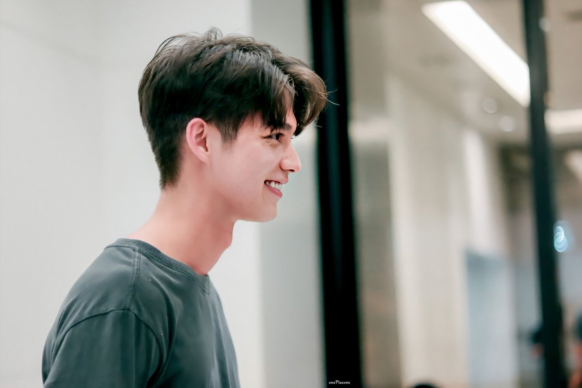 meotng2's tweet photo. Lỗi không phải do anh
 Nhưng người chịu thiệt lại là anh 😔
#alwaysbesidebright https://t.co/F8fCt1Yau8