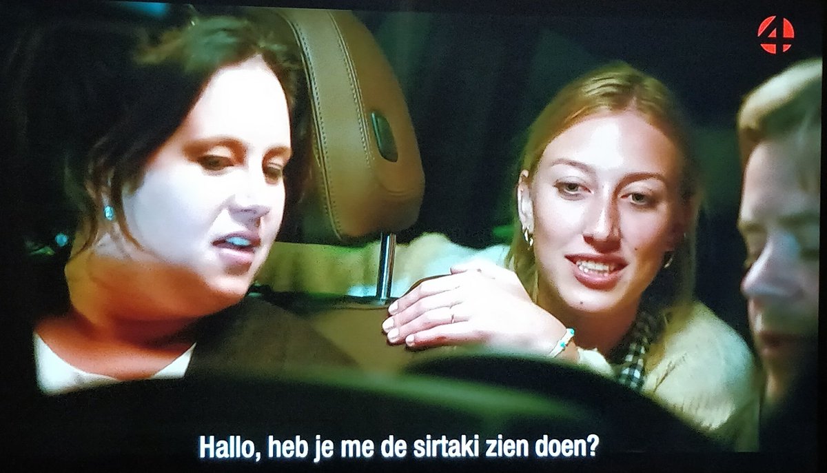 #DeMol
Wanneer je ouders je komen ophalen van een feestje