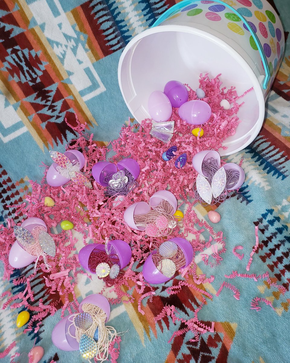 Q17256895's tweet image. Hoppy Easter 🐰
#CreativeNative