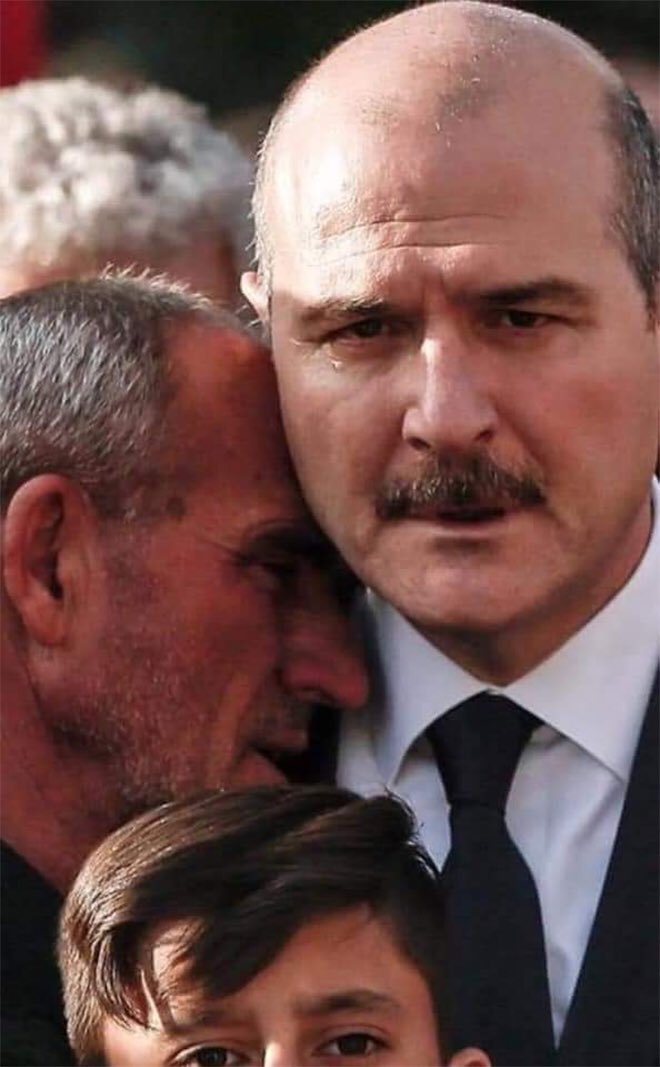 Dosta güven haine korku veren, Türkiye Cumhuriyeti İçişleri Bakanı

Gönlümüzde taht kurmuş vatanı, milleti, devleti için kendinden vazgeçmiş bir yiğittir: Süleyman Soylu.

İte çakala yedirmeyiz🇹🇷

#SensizOlmazSoylu