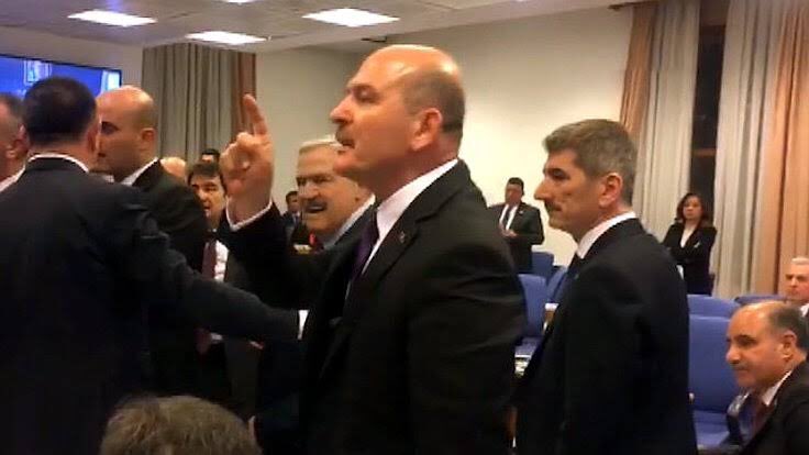 erknksn's tweet photo. Sayın Soylu bu istifanı bu vatanın evladı olarak tanımıyoruz. #SensizOlmazSoylu #SeninleyizSoylu https://t.co/Fu7k6sj83k