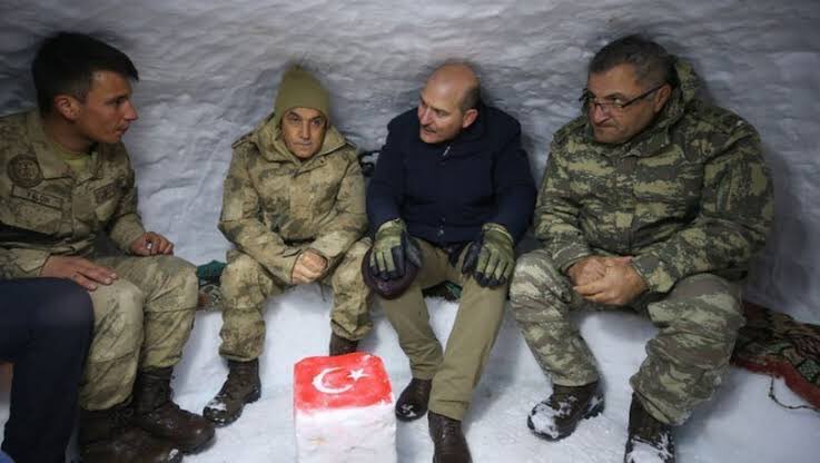 idrisyaman's tweet photo. Biz seni Vallahi billahi 
ALLAH için Çok Seviyoruz 
Yolun yolumuzdur 
Süleyman Soylu
#SensizOlmazSoylu https://t.co/KzgZL8fR0G