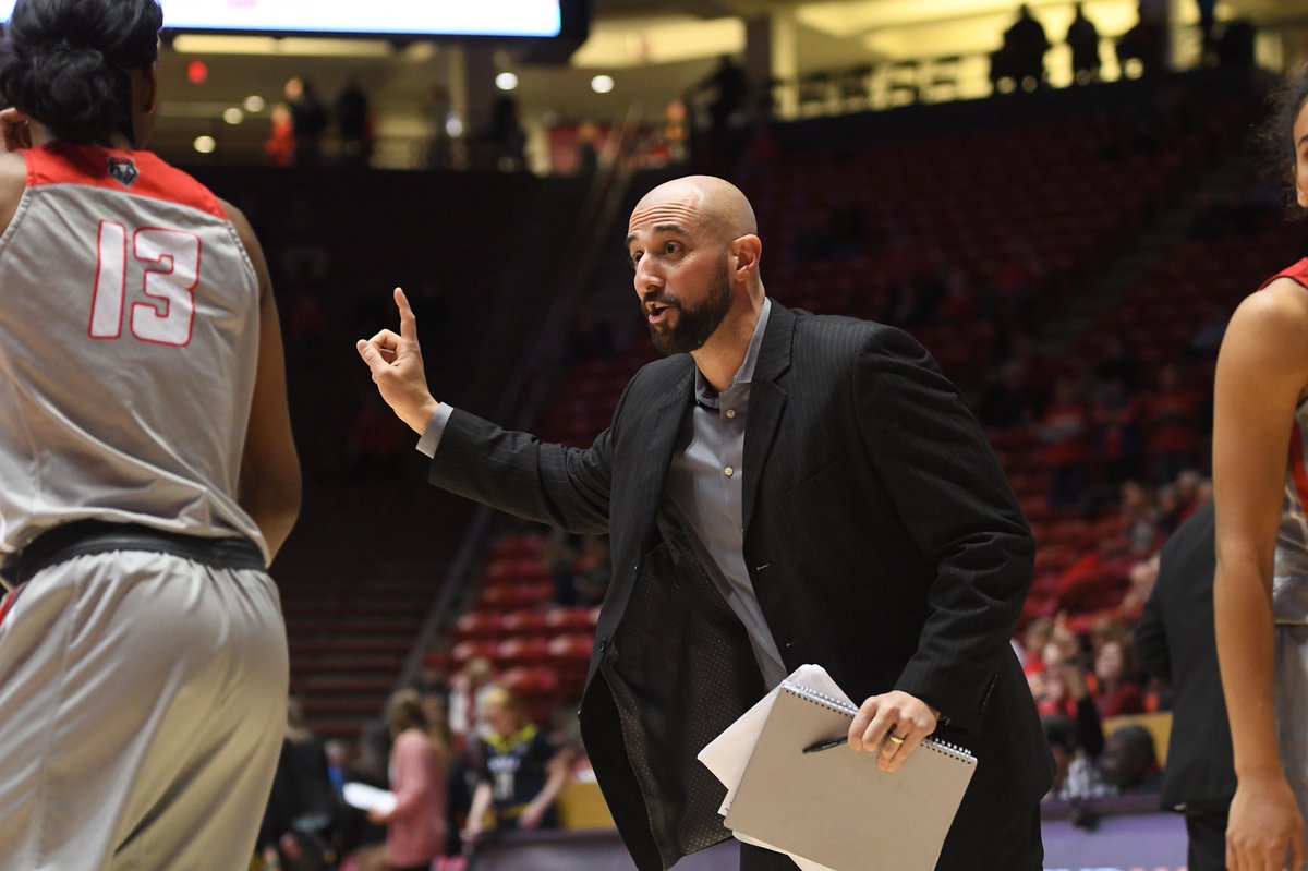 UNMLoboWBB's tweet photo. We completely agree that @CoachFerrara is an impactful assistant coach! His passion for our program and its players is unmatched! #GoLobos https://t.co/Ozo6zItDlL