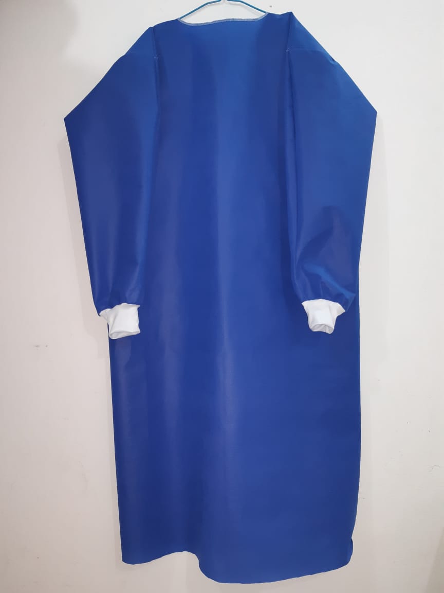 Hace un mes me quedé sin trabajo y estoy confeccionando tapa bocas y batas quirúrgicas de polipropileno de 80gr. 
Me pueden ayudar con un rt. 😅 Desde ya muchas gracias. 😊 <a href="/menchibarriocan/">mercedes barriocanal</a>
<a href="/Juanctpy/">Juan Cáceres Troche</a> <a href="/desimasi2/">😷Desirée Masi Jara.</a> <a href="/LuisBareiro/">Luis Bareiro</a>. <a href="/LaTrattoriaTony/">Colaso Bo</a> #QuedateEnCasaPy