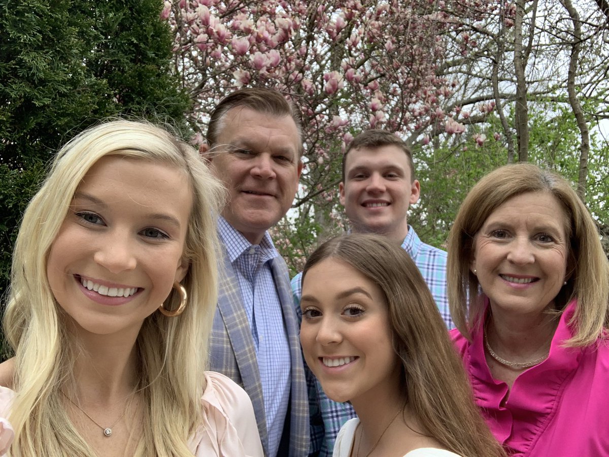 Who Are Coach Brad Underwood Kids: Tyler, Katie And Ashley? Details About His Family And Marital Life