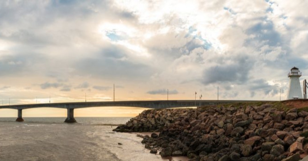 FraserwayRVRent's tweet photo. The Confederation Bridge that joins two provinces: Prince Edward Island and New Brunswick, is the longest bridge in the world over ice covered waters.
#letsgocamping #letsgorving #confederationbridge https://t.co/EwLVJ3WH0J
