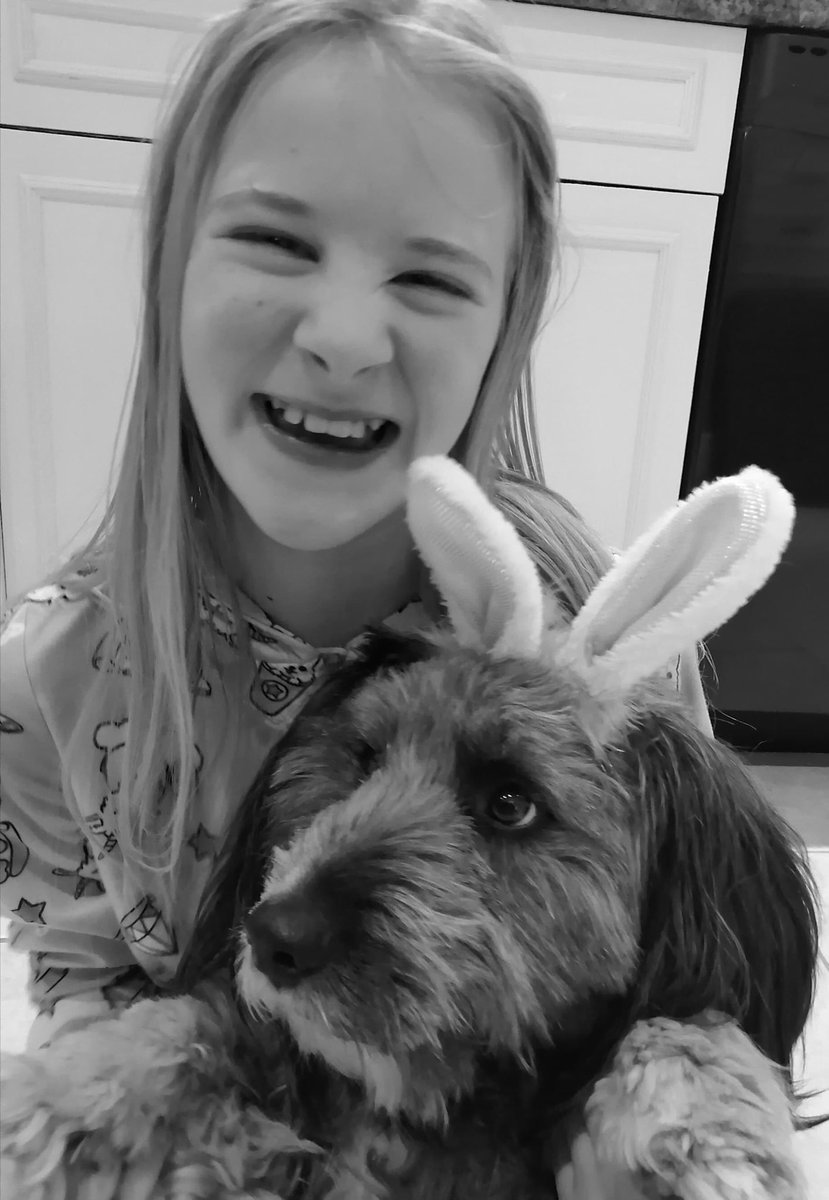 MarcAlexSkully's tweet photo. Easter Sunday vibes - Happy Easter from the Skully fam - be safe, stay home and wash your hands X #HamOnt #EasterFeaster #MadLove #EasterSunday #Covid_19 https://t.co/Jaa53b83wR