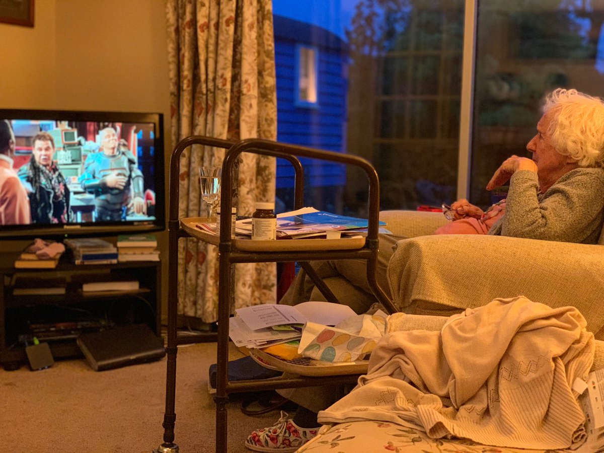 sometimeredhead's tweet photo. My #GrandmaBetty is so cool! At 98 years old she thinks the @theaa_uk adverts with the #RedDwarf crew are funny so agreed to watch the new @dave_tvchannel feature length episode with me. Plenty of giggles from both of us so far! #scifi #GeekGirl #GeekGranny #LoveMyGran #EasterTV https://t.co/WxZoQGWH7Q