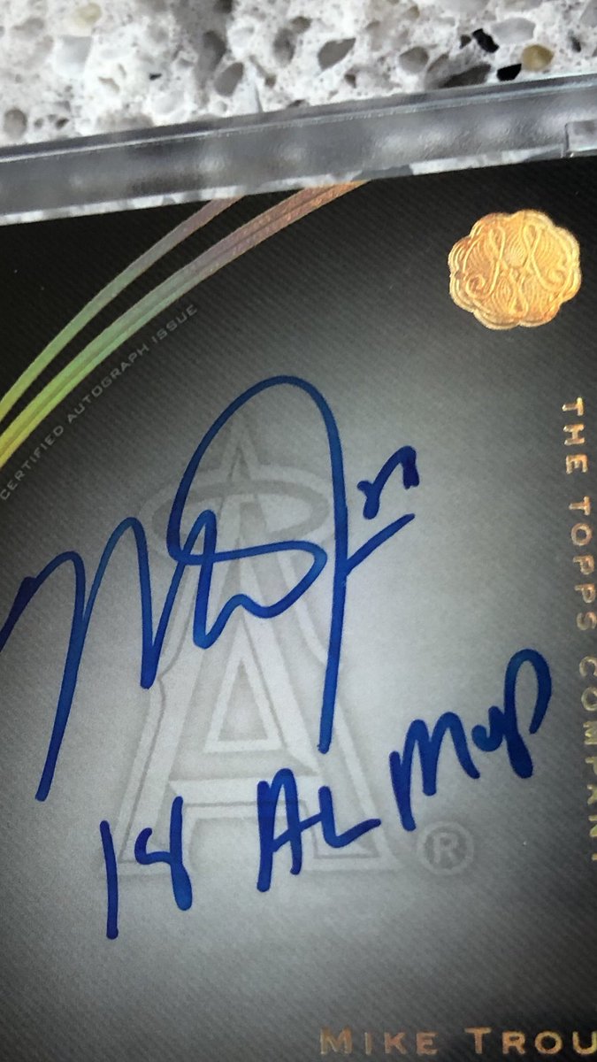 2016 M and T continue to cross each other but the auto is clear and still has the 27.