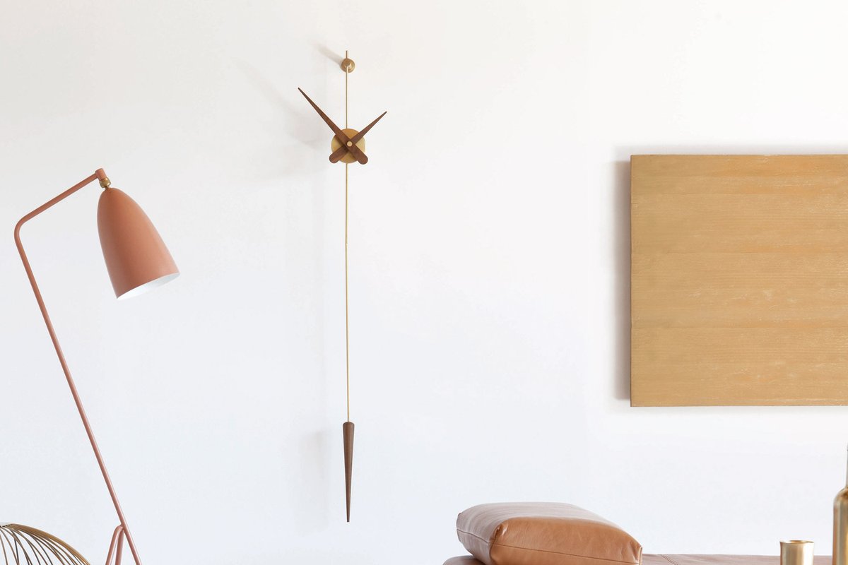 ItsThymeLB's tweet photo. Its that time of the year! Wishing a happy and joyfull Easter!
.
.
#easter #desing #wallclock https://t.co/FHJHBlYEPX