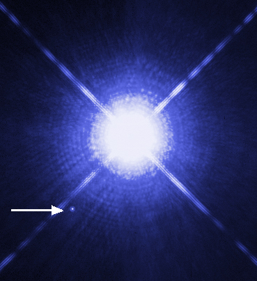 Stars generate energy and fight gravity by fusing elements in their cores. Low mass stars fuse hydrogen to helium and helium to carbon but can't fuse carbon. So they rage-quit and end up as ‘white dwarfs' made of carbon and oxygen. Little buddy in this HST image is a white dwarf.