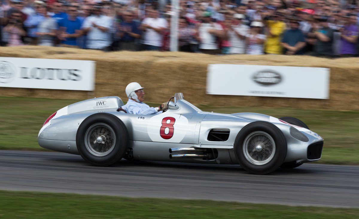 ints_uk's tweet photo. RIP Stirling Moss. Got to see him drive at #Goodwood #FoS in 2015. 
#StirlingMossRIP #StirlingMoss https://t.co/mIGLm1J1f0