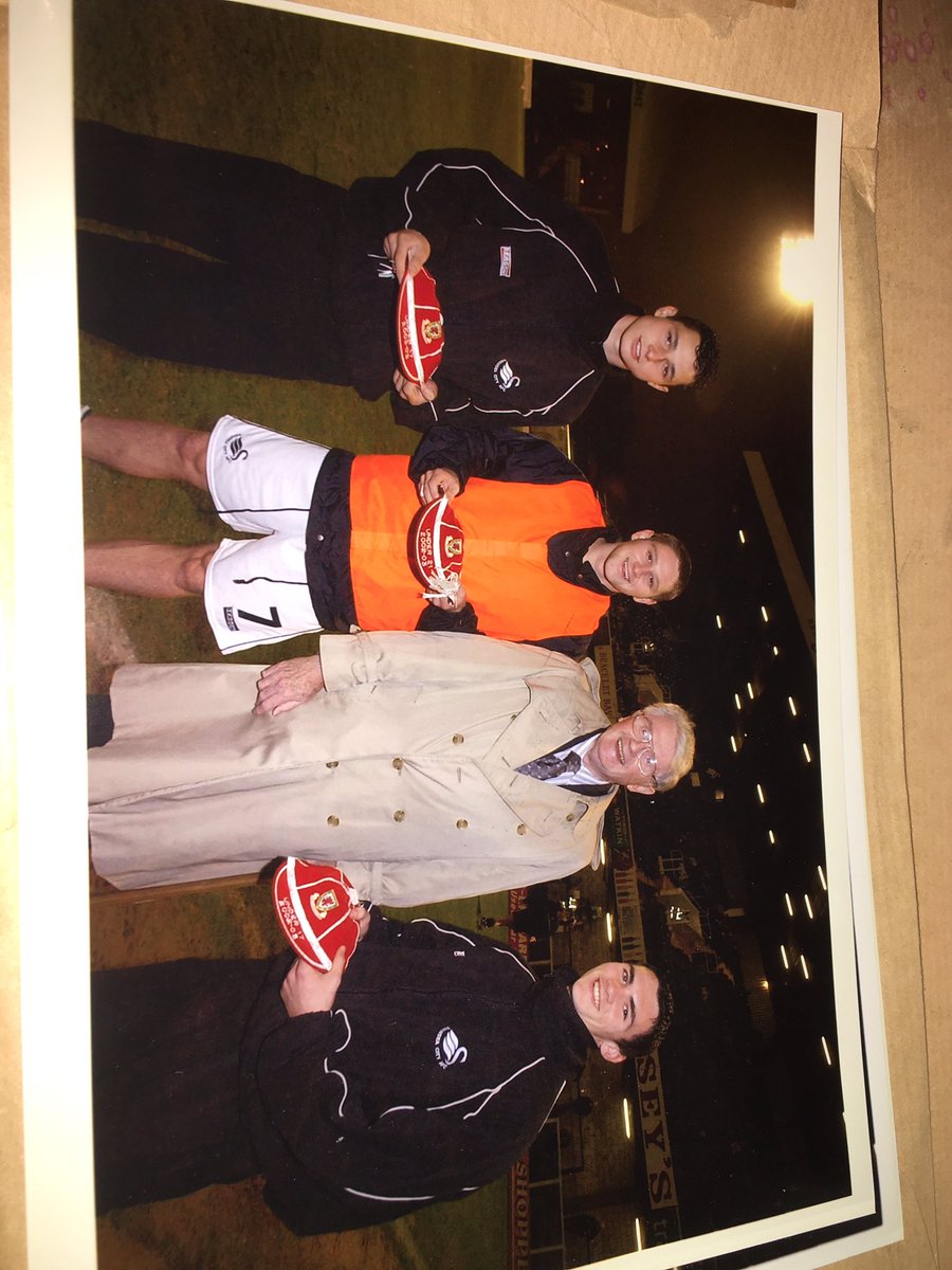 MATHROBERTS86's tweet photo. @willynumber11 @Toddler13James @markdicky08 @sheppy3003 @MattRosedog @Greegers @stu24jones @Oggie10 @AlexSykesy11 @Lewishogg13 @ryancrossuk @sorbis4 @TDHarris01 @LukeHopper @martinpaul115 @bertiebenbow @clarkeey08 @craig9hughes @StevieWillo20 @mark_parfitt @LeeTrundle10 @wocca1975 @wrighty1313 @leerichardbevan @Gmoz923 @MatthewProth @RossMorgan7 @Richard33304534 @markdavies1998 @bengregs17 @RickyJRed Cheers Willy here’s a couple of pics I’ve dug out
I nominate  @F13Training @sturees82 @DaiGreene @rewbs6 https://t.co/u8HMNowR6L