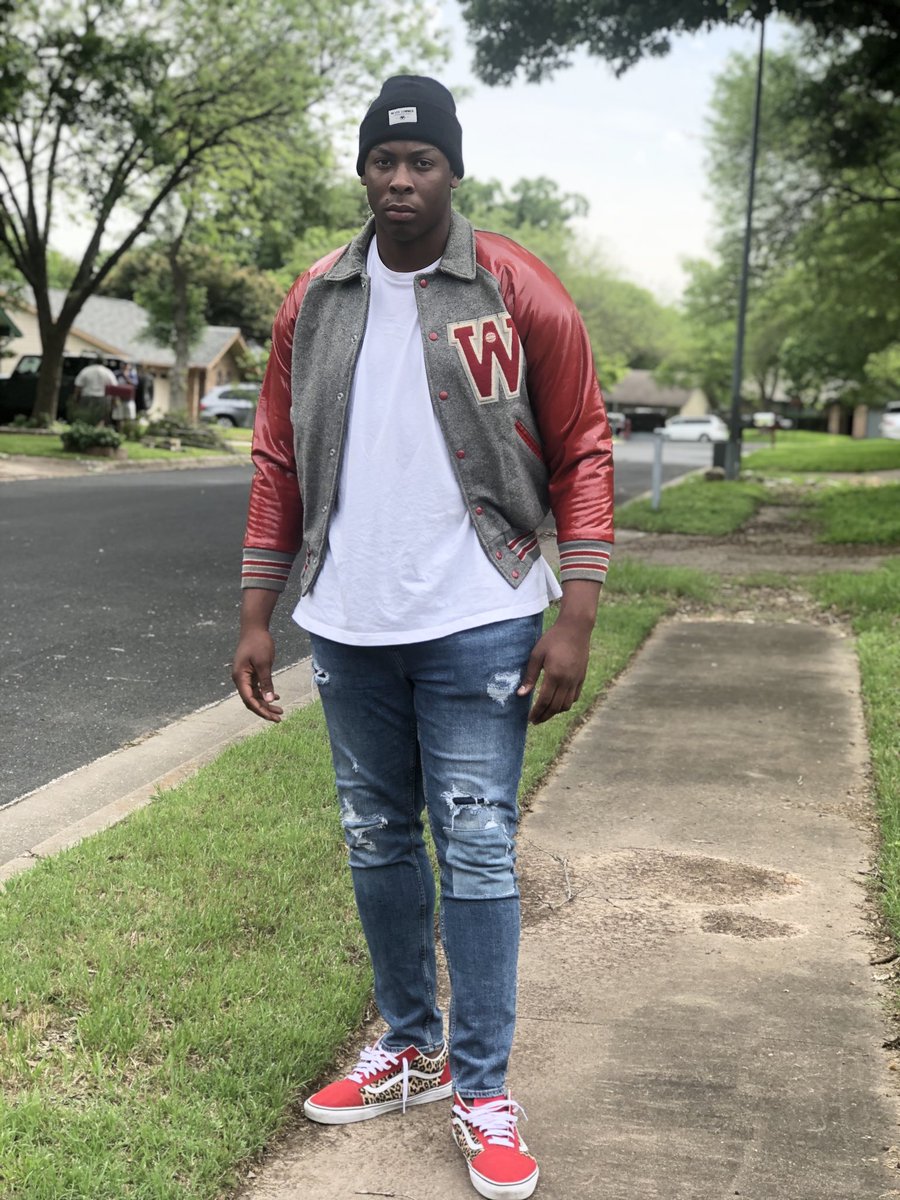 PollardCollins's tweet photo. My son @alfredcollins99 walked out the house stylin’ and profilin’ 😅 in my high school letterman jacket! #ThoseSleeves🤦🏽‍♀️ https://t.co/oopw2yQI25