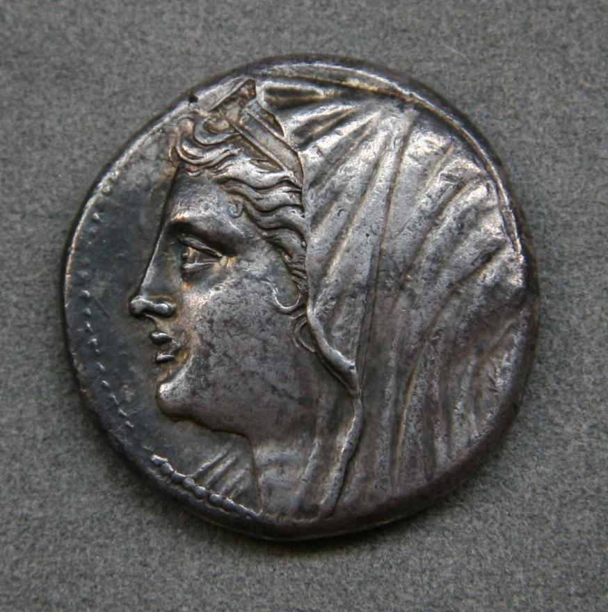 AreteCoins's tweet photo. Silver #Tetradrachm (16 Litrai) of #Philistis of #Syracuse, struck circa 218-214 BC. #AncientSicily #AncientCoins #AncientGreekCoins #MagnaGrecia #Numismatics #AncientGreece #Quadriga #SicilianHistory #MagnaGraecia #Numismatica

To item: https://t.co/mA45AnVXtM https://t.co/HARF7pdBml