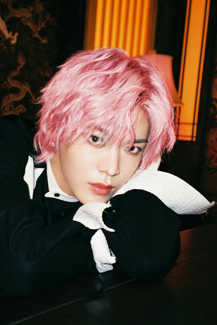 No one asked for it but here's a THREAD of nct ot21 pink hair (mostly my poor edits)