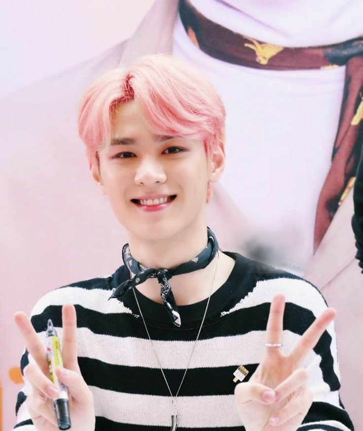 No one asked for it but here's a THREAD of nct ot21 pink hair (mostly my poor edits)