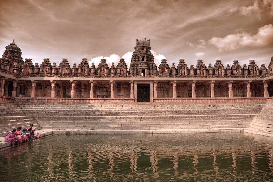  #Thread ● Bhoga Nandeeshwara temple – Located in the foothills of Nandi Hills of Karnataka,Bhoga Nandeeshwara temple is dedicated to Hindu god Shiva. It is located 60km far from Bangalore and is under the protection of Archaeological Survey of India as a monument of national
