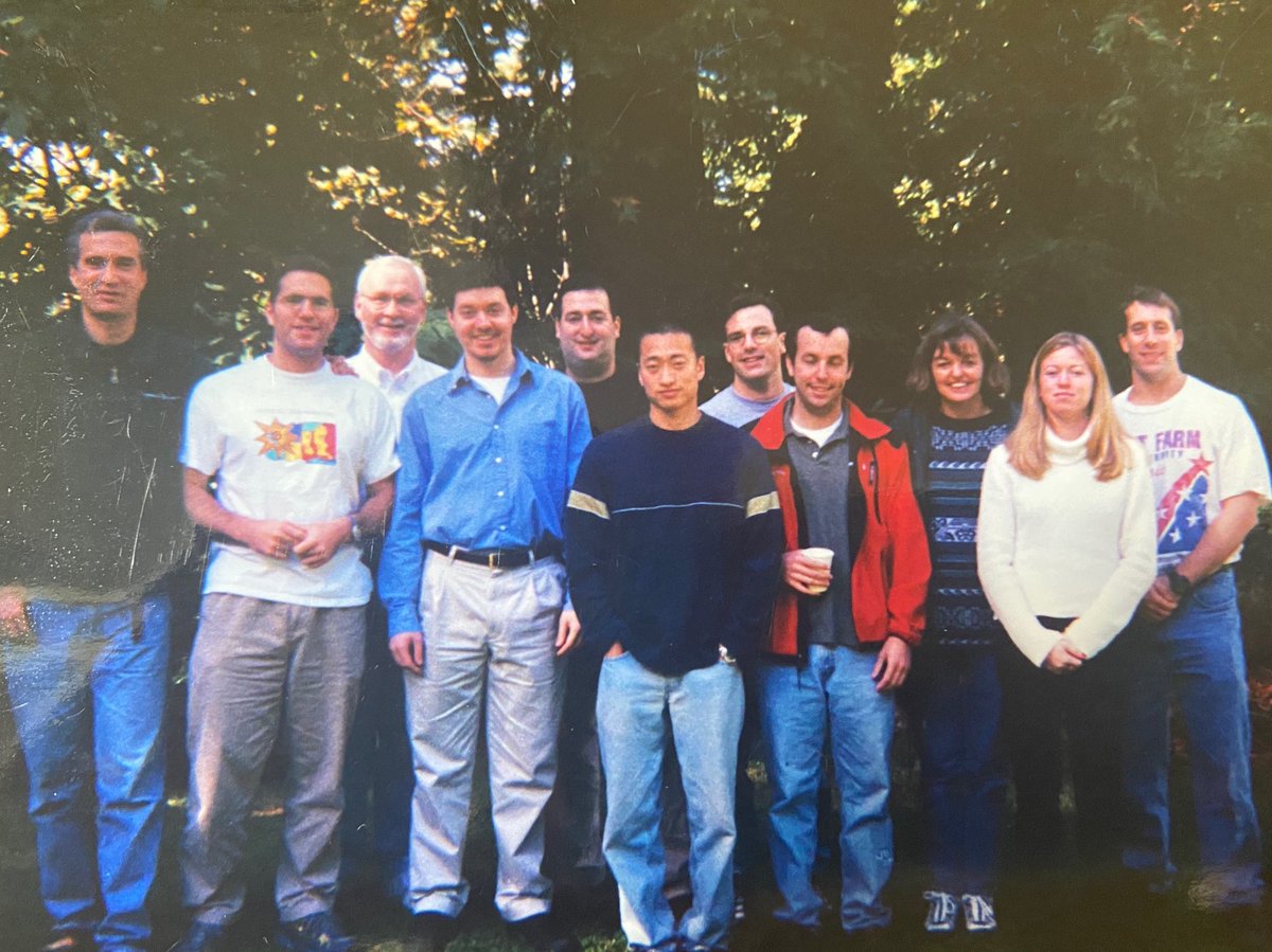 SchlangDaddy's tweet photo. Parallax Funds annual retreat circa 2000. Iβm in my Phat Farm All-American t-shirt and what might have been pleated Silver Tab Jeans. https://t.co/zsN74DG8Ca