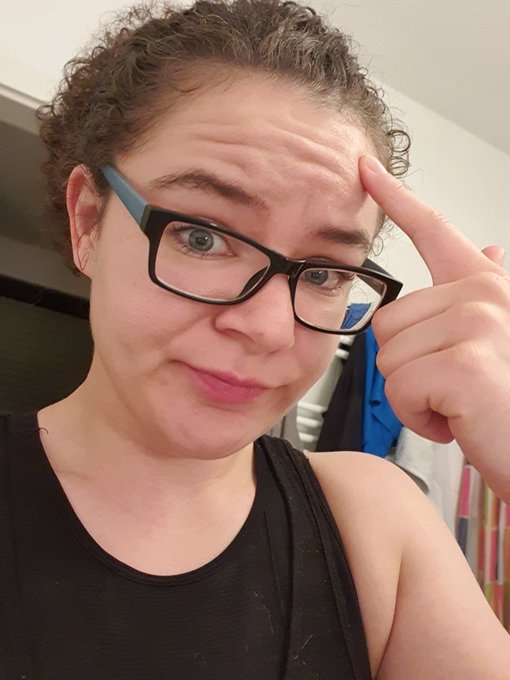Well I figured out if I wait till 9ish to stream, I'm tired before I start. 😴 so maybe a good stream<a href="/tag/streamer"class="tags"><span>#streamer</span></a>