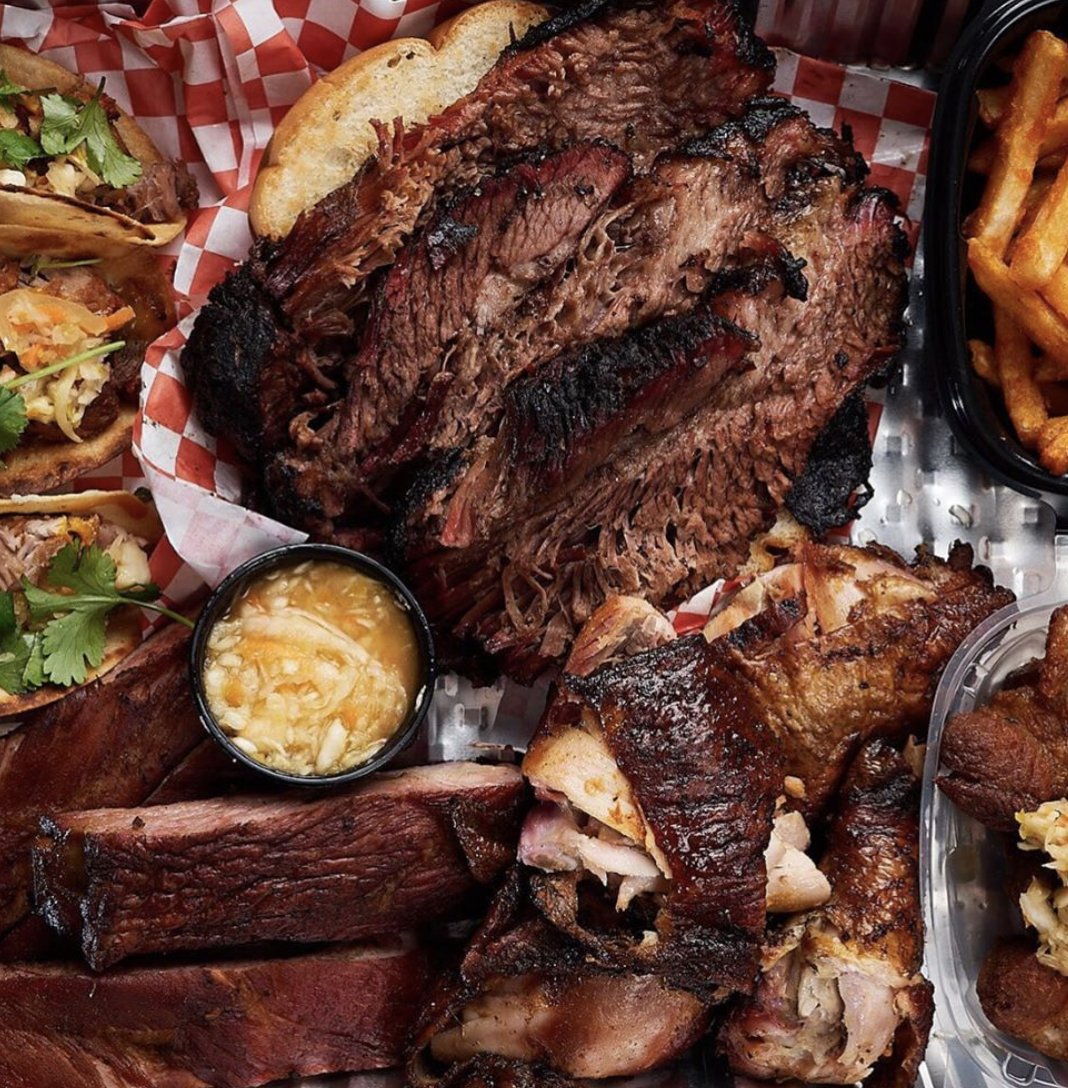 visitmiami's tweet image. Named @MiamiNewTimes 'Best Caribbean Restaurant' of 2019, Bon Gout #BBQ is continuing to serve up their famous ribs, brisket, and griot. #OrderOutHelpOut their savory #MiamiEats today. bit.ly/39uFK15