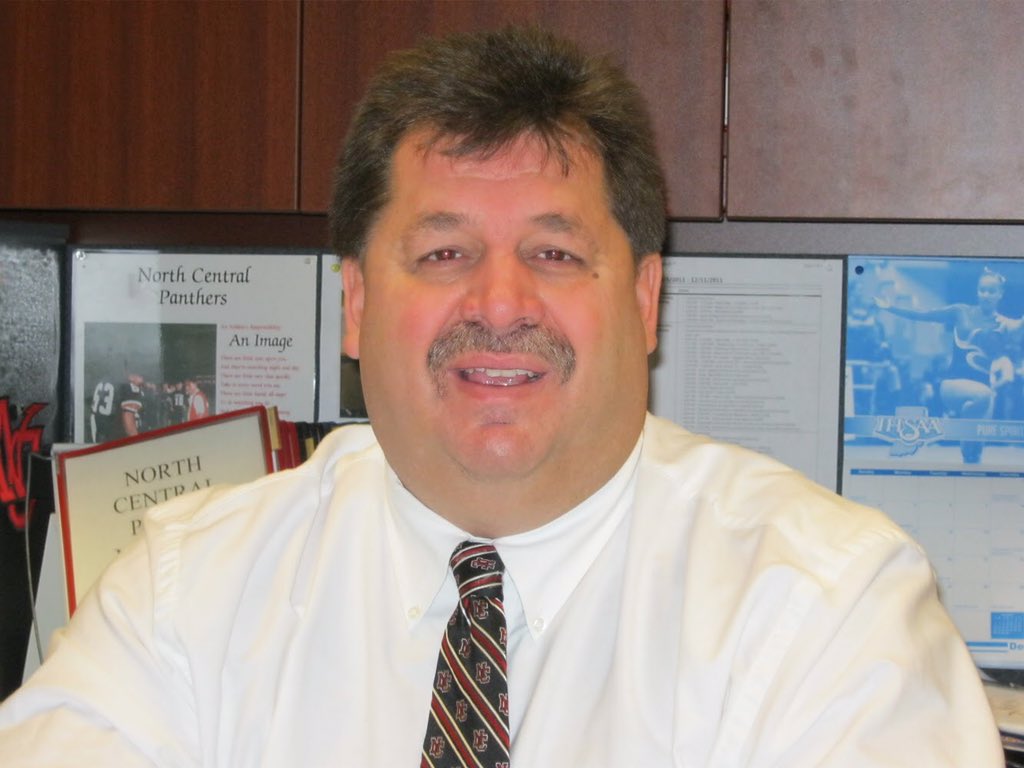 UIndyGHClub's tweet photo. The Greyhound community joins the @NCHS_IN family in mourning the loss of @UIndyAthletics alum &amp; Hall of Fame member Paul Loggan ‘85. Our prayers are with his family and may he Rest In Peace. https://t.co/4b2fVbqrZ3