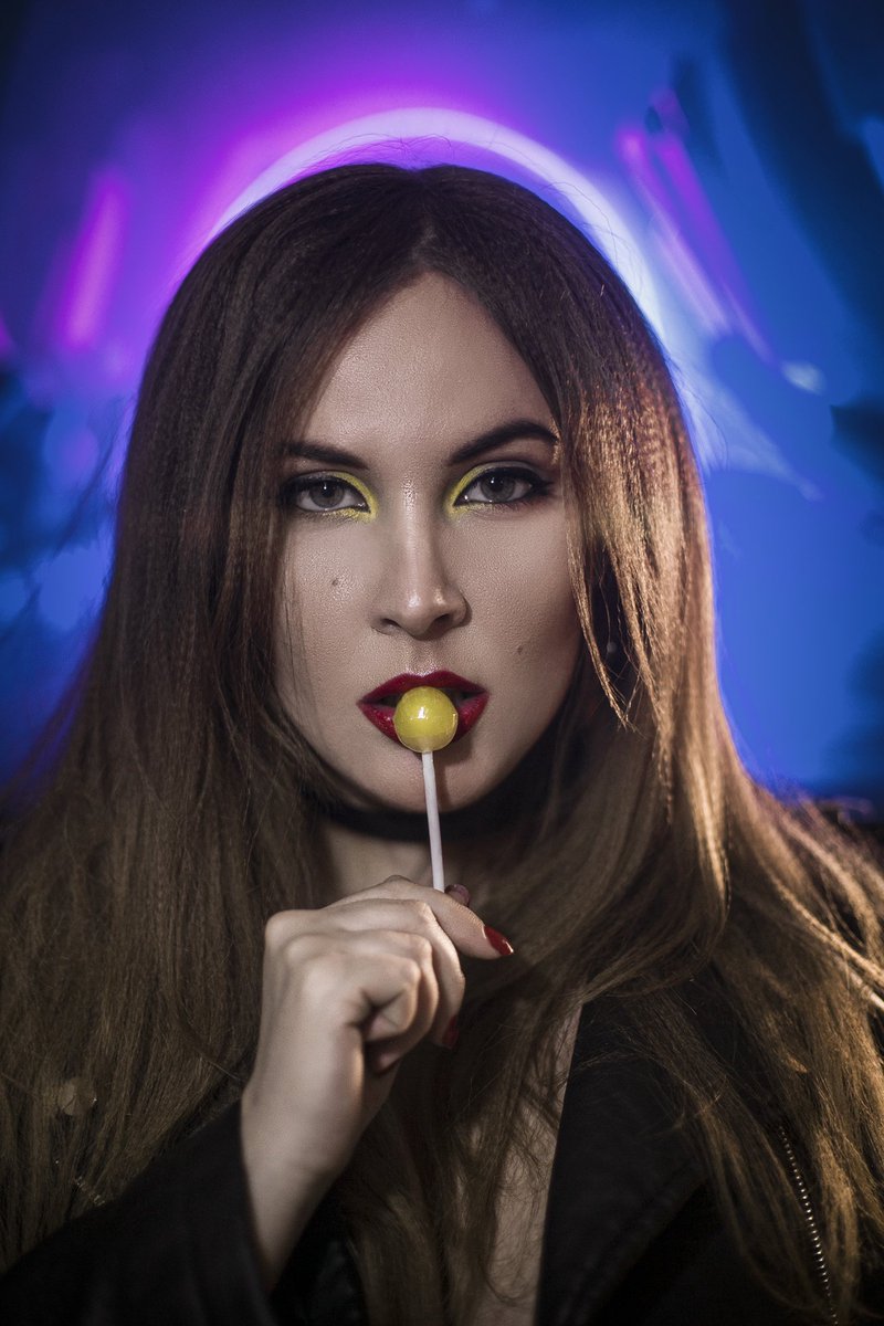 l_uI_u's tweet image. Я пыталась в #quarantineroutine вместе с @soangry_me 
И по-моему упала в 90-еXD